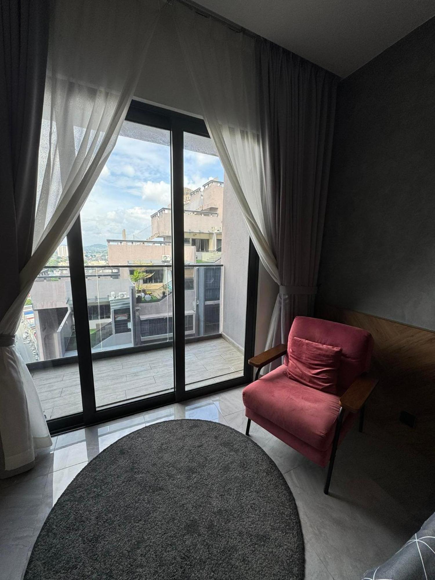 Imperio Residence Melaka - Lovely Classic Studio For Couple Stay With Wifi ภายนอก รูปภาพ